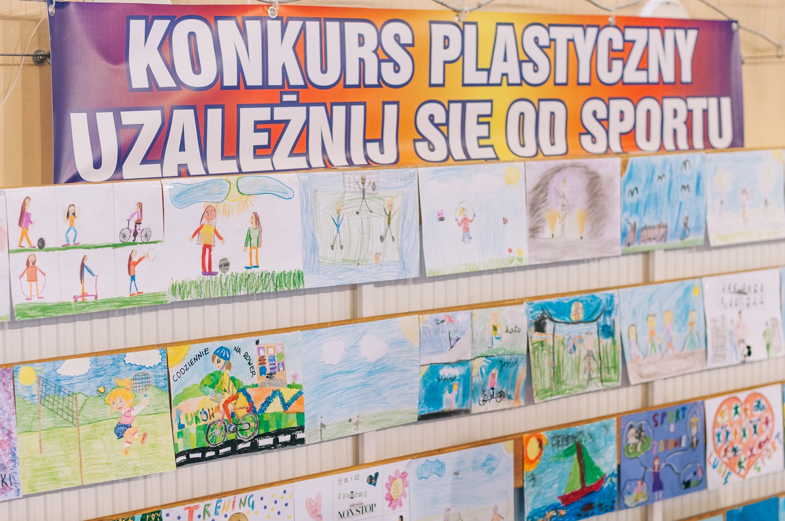 "Uzależnij się od sportu" - konkurs plastyczny