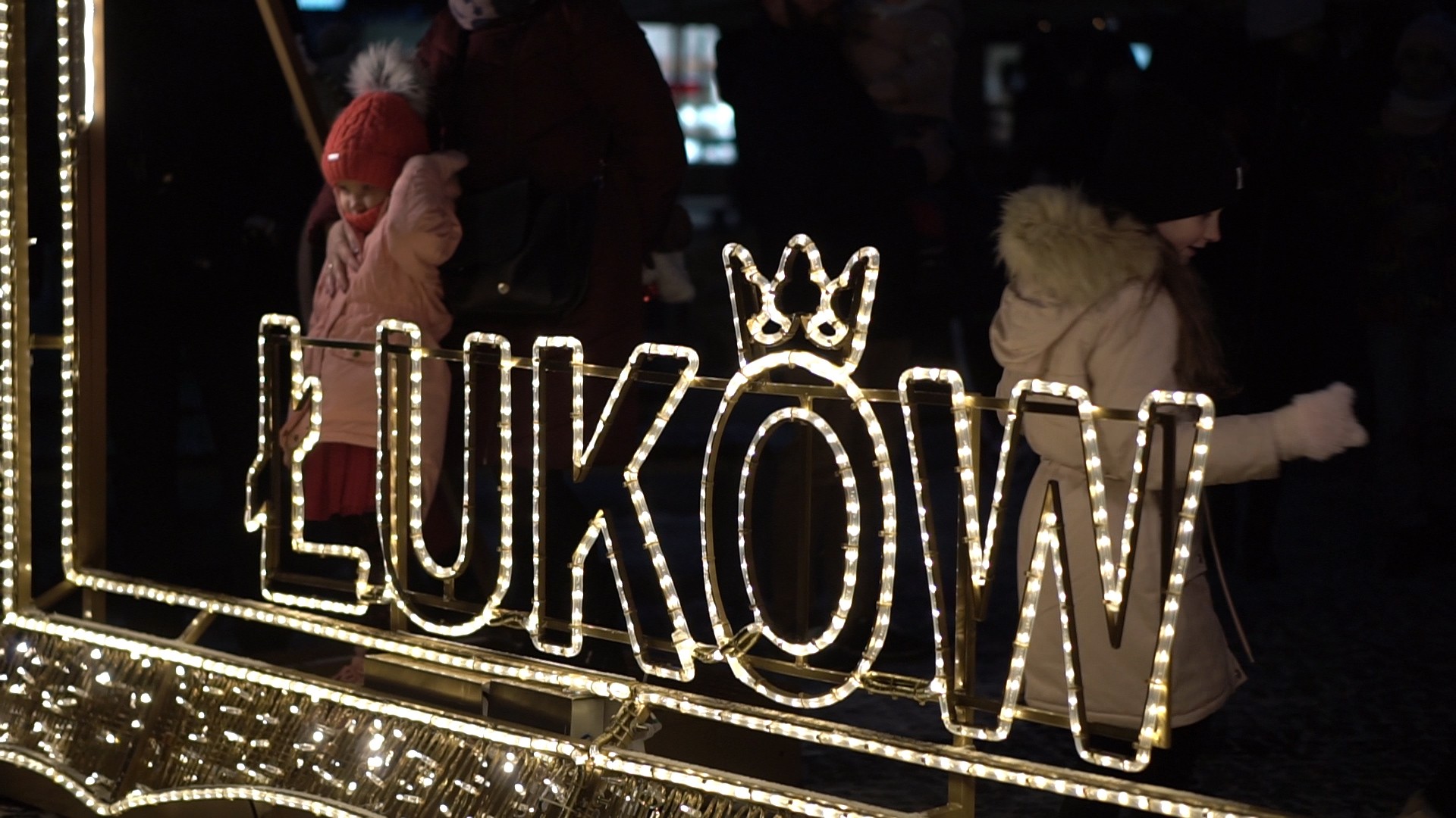Rozświetlenie choinki w centrum miasta